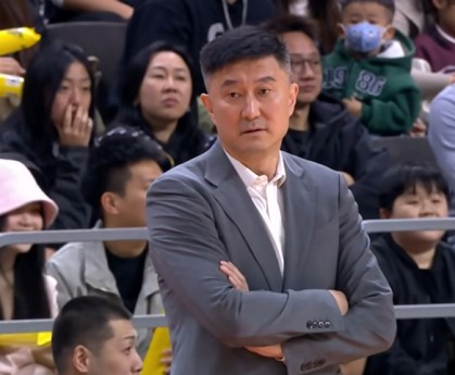 乐鱼网页版-杜锋接受采访，回应焦泊乔请假离开广东队|广东男篮|球队|离队|康复|事务_新浪体育_新浪新闻